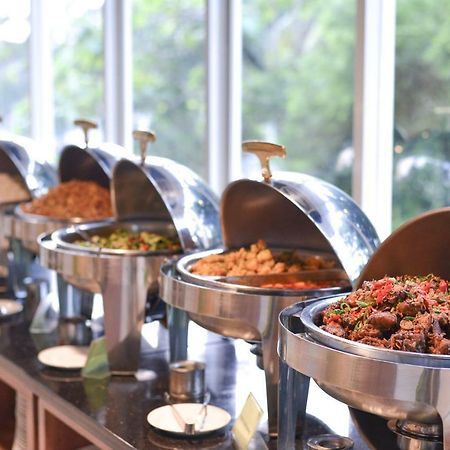 Whiz Prime Hotel Pajajaran Μπογκόρ Εξωτερικό φωτογραφία