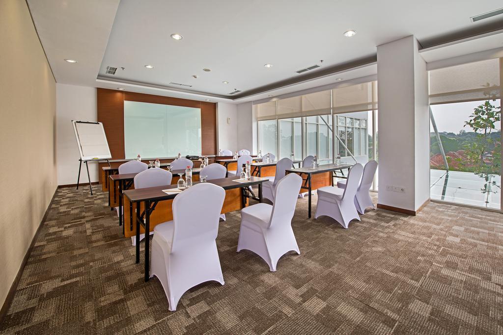 Whiz Prime Hotel Pajajaran Μπογκόρ Εξωτερικό φωτογραφία